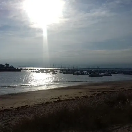 Le Gallieni, Face Mer, Vous Accueille En Ete Comme En Hiver! Pornichet