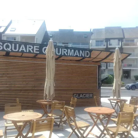 Appartement Le Gallieni, Face Mer, Vous Accueille En Ete Comme En Hiver! Pornichet