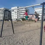 Le Gallieni, Face Mer, Vous Accueille En Ete Comme En Hiver! بورنيشّيه