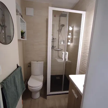 Le Gallieni, Face Mer, Vous Accueille En Ete Comme En Hiver! *