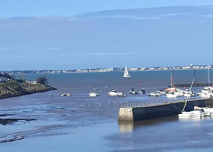 Le Galliéni Vue Panoramique Face A Fait Peau Neuve! *
