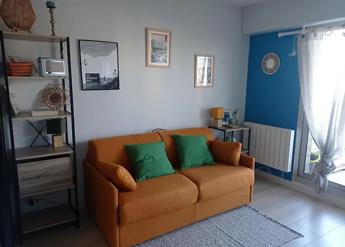 Le Galliéni Vue Panoramique Face A Fait Peau Neuve! *